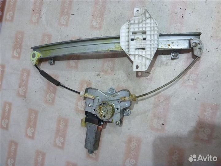 Стеклоподъемник задний левый Hyundai Sonata EF