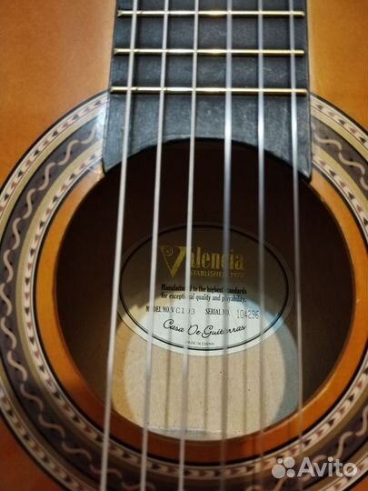 Гитара Valencia