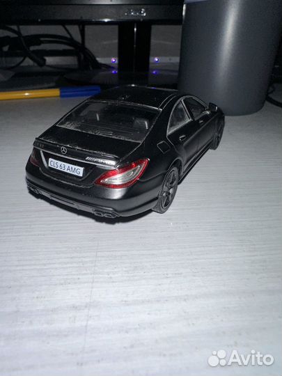Масштабная модель mercedes cls 63