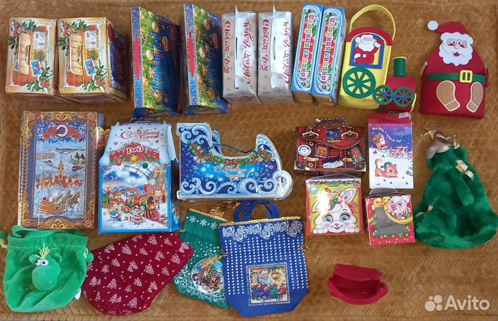 Коробочки для новогодних подарков