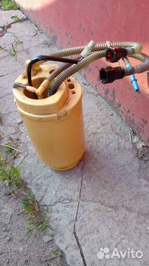 Бензонасос