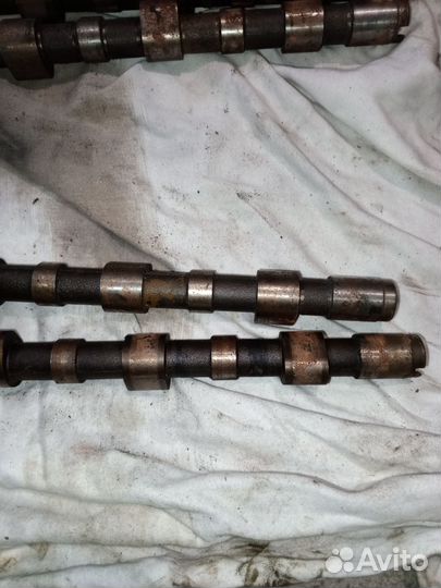 Распредвал на двс sr20 Nissan