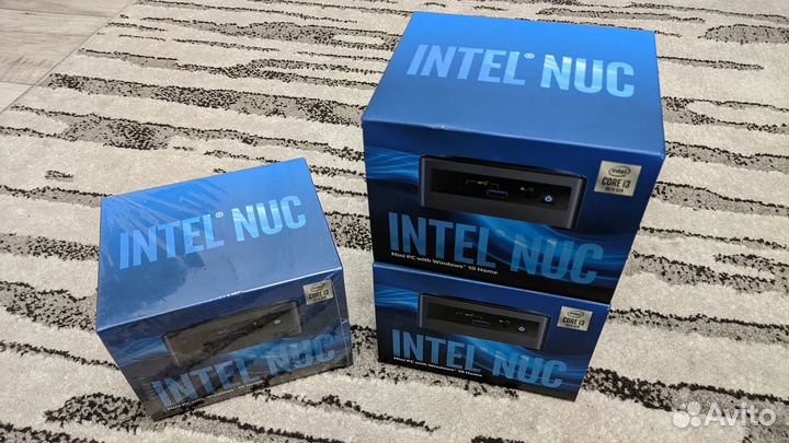 Неттоп Intel NUC Core i3 10110U