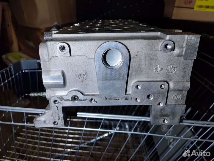 Головка двигателя D4CB