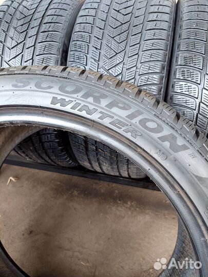 Pirelli Scorpion Winter 295/35 R21 107V