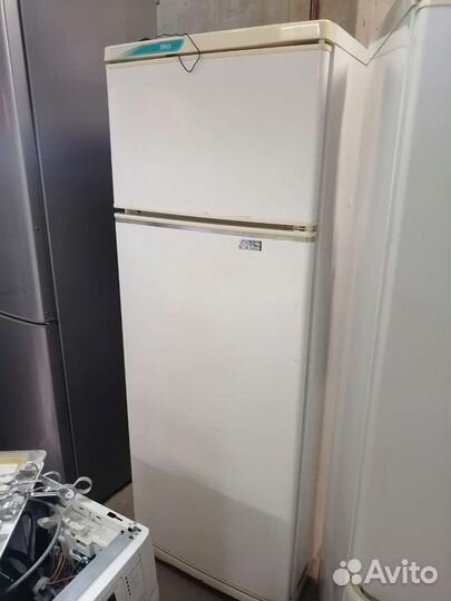 Холодильник бу стинол