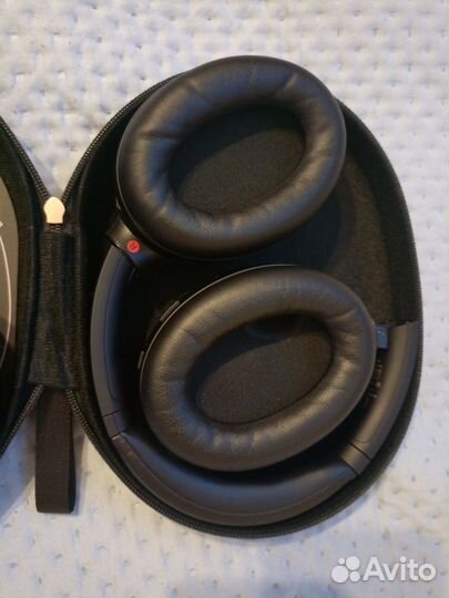 Sony Наушники беспроводные Sony WH-1000XM4