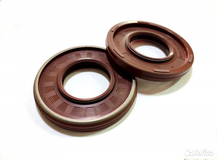 Манжеты коленвала снегохода Тайга оригинал (пара)