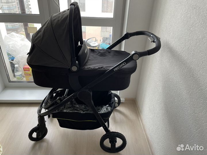 Коляска recaro