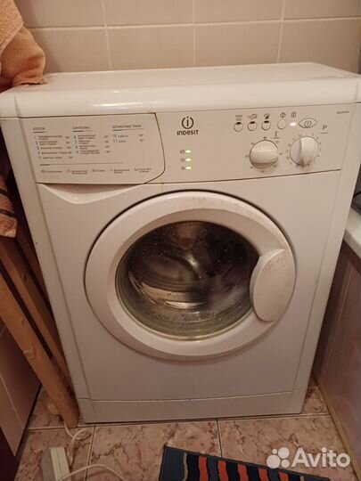 Стиральная машина Indesit