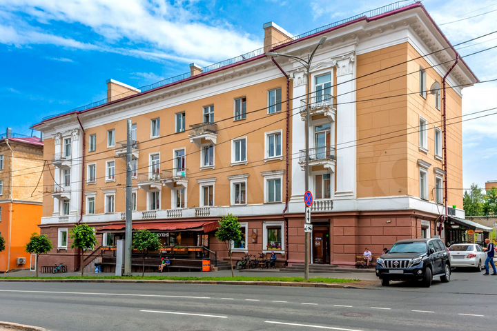 3-к. квартира, 61,4 м², 2/4 эт.