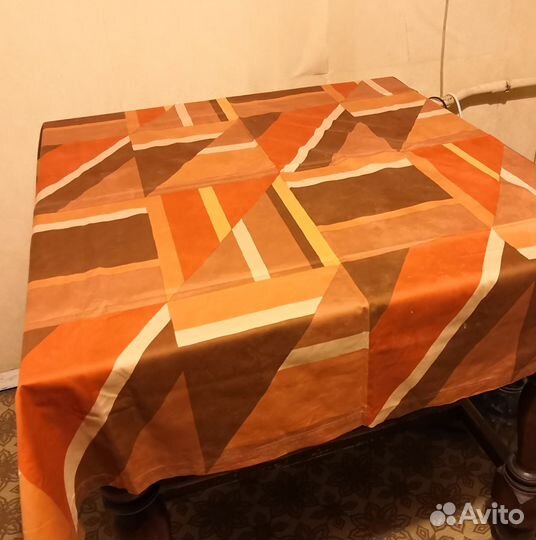 Скатерть 1,30 м*1,30 м, сатин