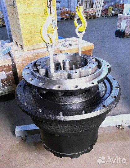 Бортовой редуктор Hitachi ZX210H-3 9261222