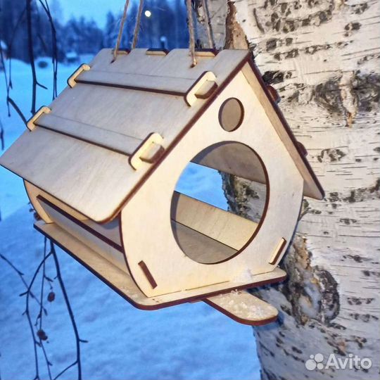 Кормушка для птиц