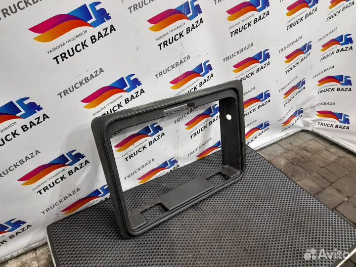 82295777 Рамка багажника Volvo FH