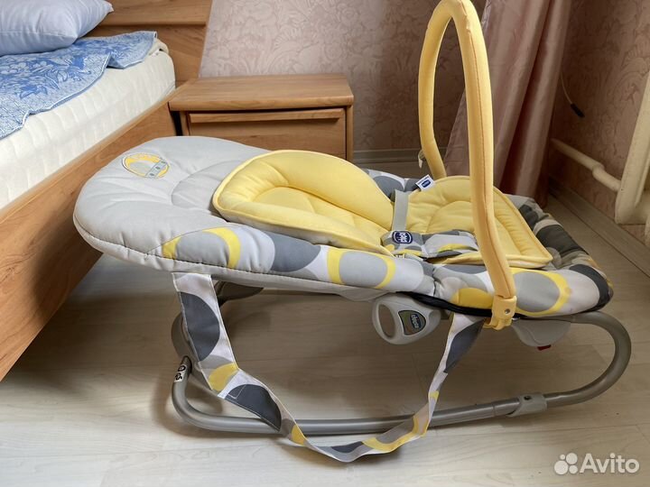 Шезлонг детский chicco relax & play