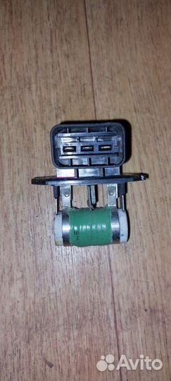 Реостат Резистор Kia Rio 4