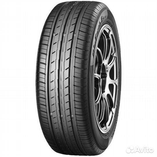 Yokohama BluEarth-ES ES32 215/55 R16 V