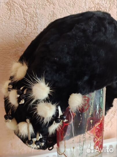 Берет женский мутоновый