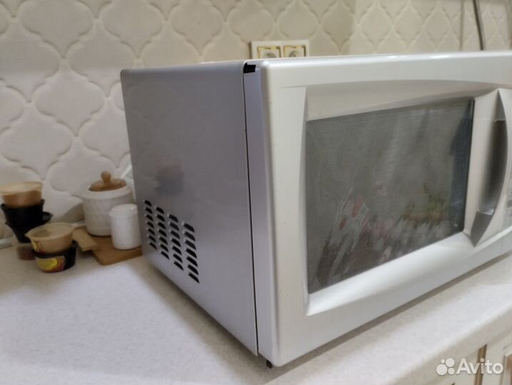 Микроволновая печь