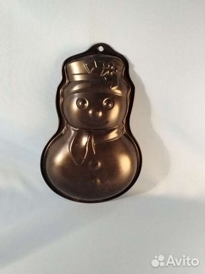 Насос, форма для выпечки