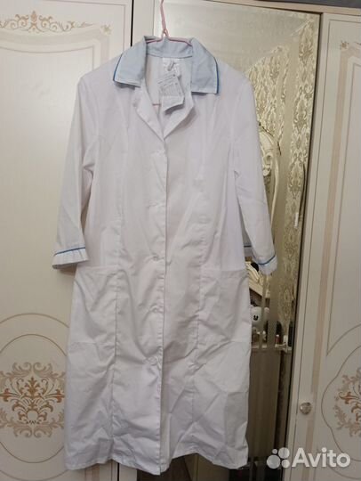 Медицинский халат и костюм