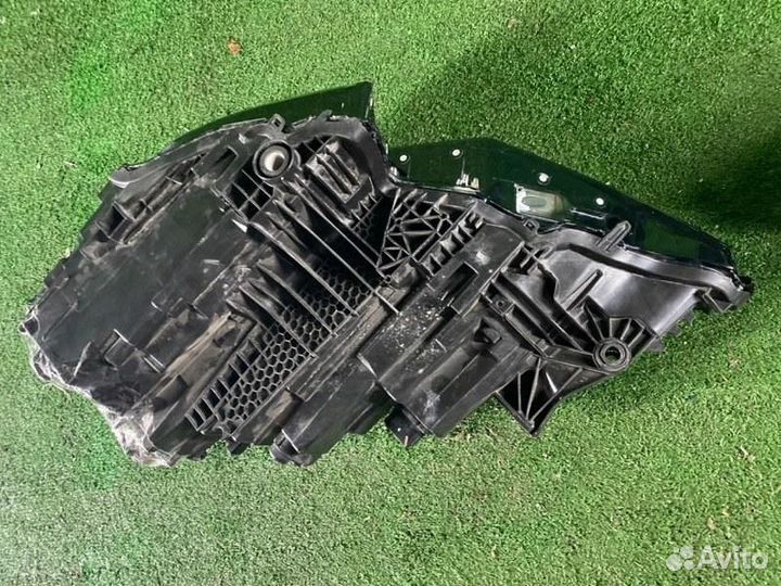 Фара правая Audi Q8/RS Q8/SQ8