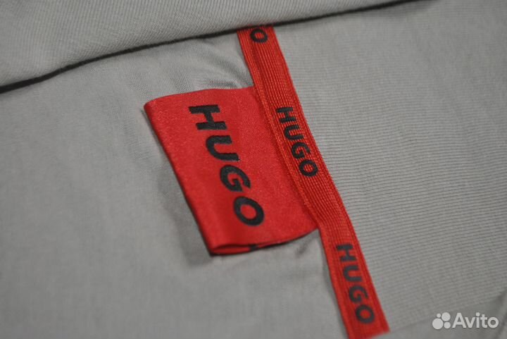 Лёгкий джемпер на молнии Hugo Boss оригинал