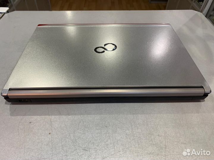 Ноутбук Fujitsu LifeBook Core i7 / 16 Gb / 1Tb SSD