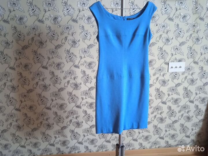 Платье Tara jarmon 40