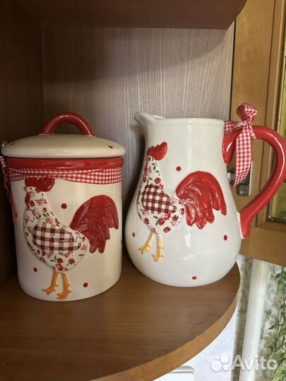 Кувшин и банка для сыпучих