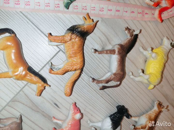 Фигурки животных пакетом