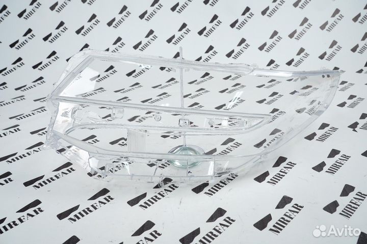 Левое стекло фары Toyota Alphard 3 2017-2023 Рест
