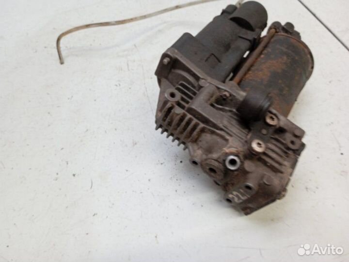 Насос регулировки подвески Mercedes-Benz S-Class