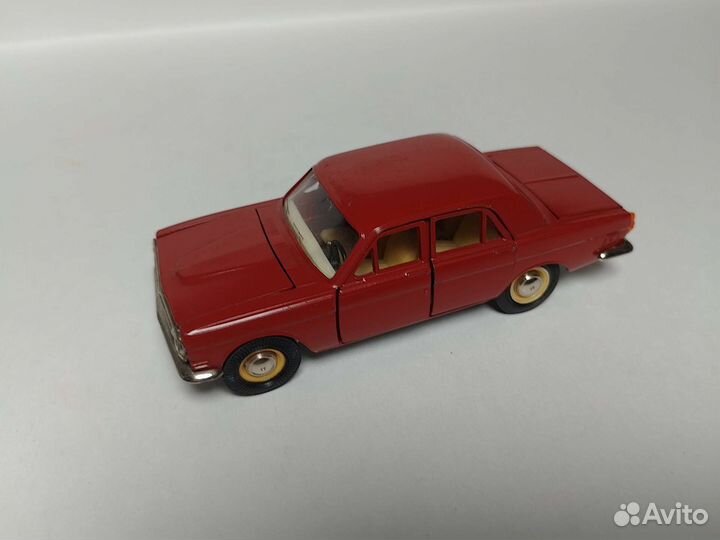 Газ 24 А14 Волга СССР 1:43