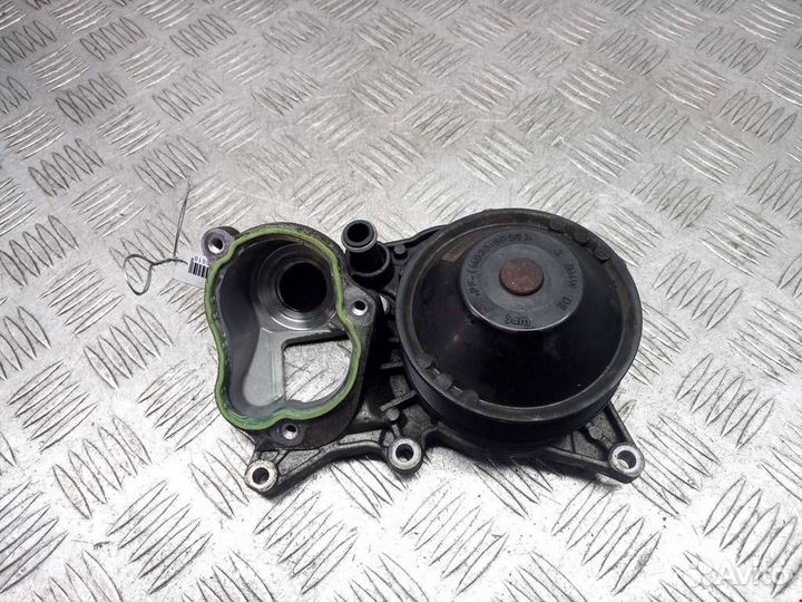 Водяная помпа BMW 7 F01/F02 2012 11518516205