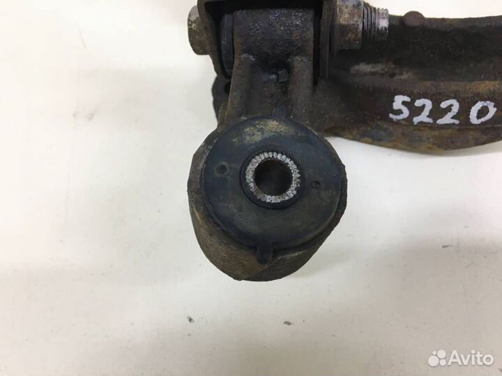 Кулак поворотный задний правый Toyota Camry V40 20