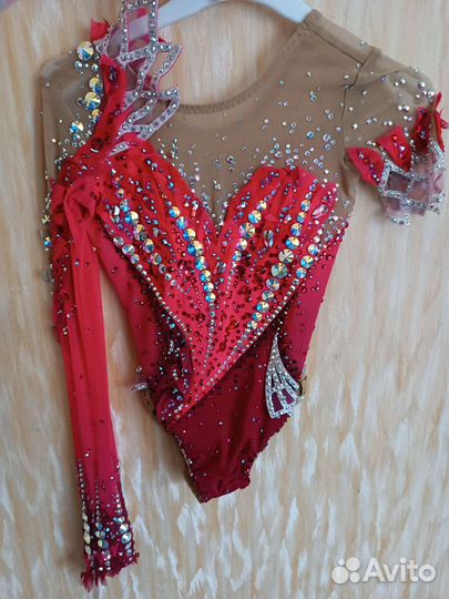 Купальник для художественной гимнастики