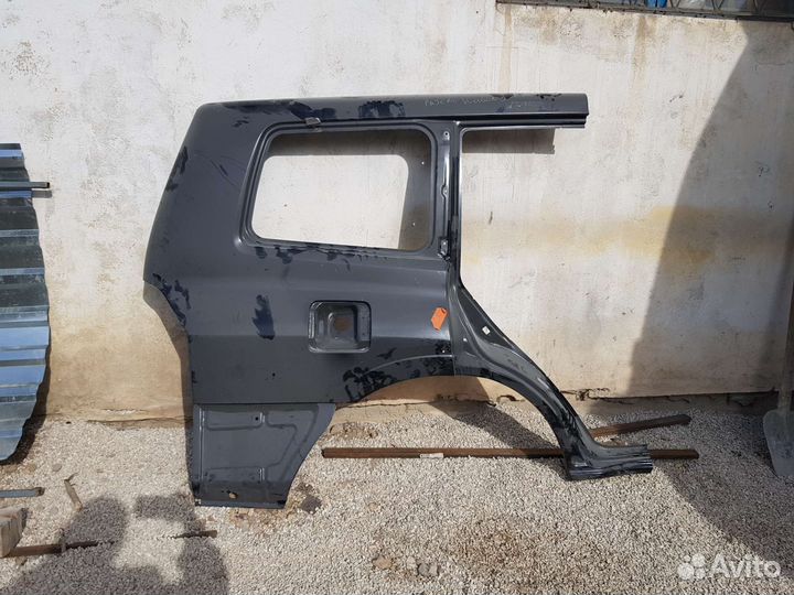 Крыло зад прав Mitsubishi Pajero 3 новое оригинал