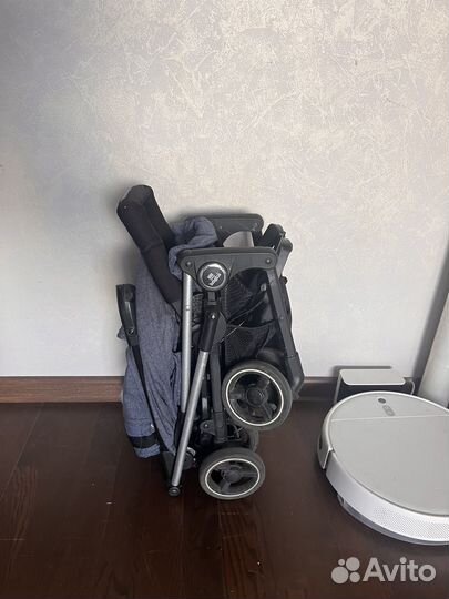 Коляска прогулочная babyton