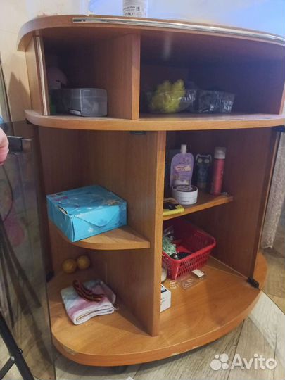 Тумба под телевизор