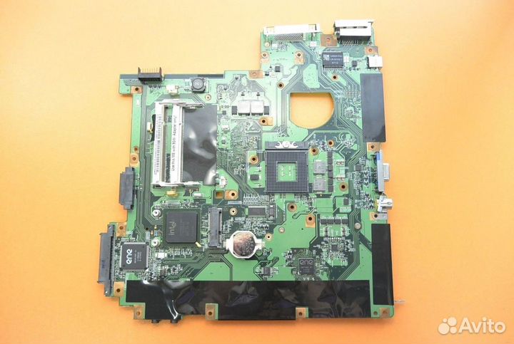 Материнская плата Fujitsu v3505 P/N: 48.4P501.011