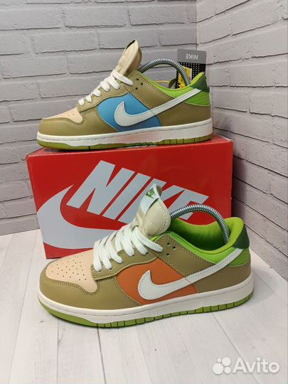 Кроссовки nike dunk low