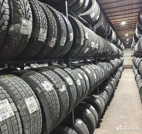 Gislaved Nord Frost 200 205/60 R16 101Y