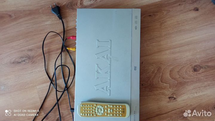 DVD плеер akai с пультом