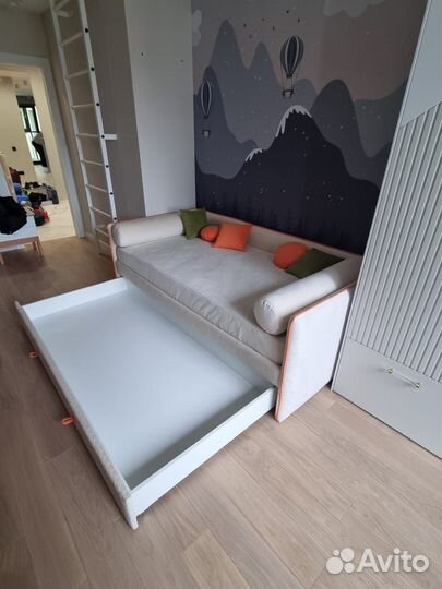 Кровать-тахта односпальная новая