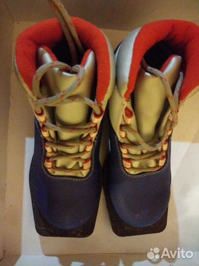 Ботинки лыжные 34 размер б/у