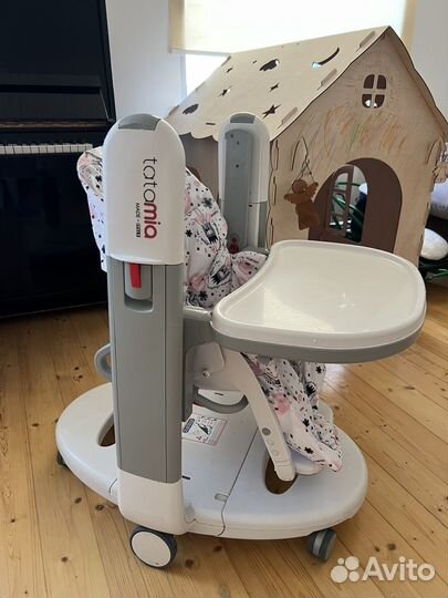 Стульчик для кормления Peg Perego Tatamia