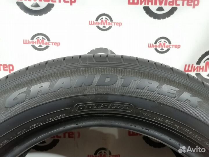 Dunlop Grandtrek ST30 225/60 R18