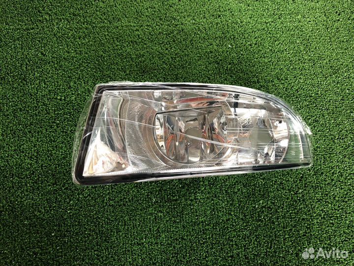 Фара противотуманная левая Skoda Octavia a5 FL